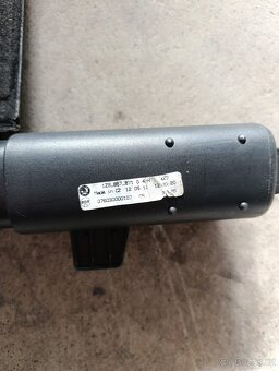 Roleta kufru Škoda Octavia II Combi - 3