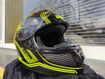 Integrální helma. - 3