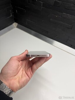 iPhone 13 – 128 GB, růžový - 3