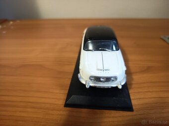 Legendární automobily minulé éry - 3