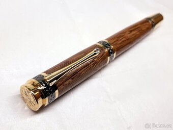 Dřevěné plnící pero - 3