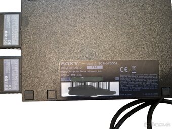 Prodám Playstation 2, plně funkční - 3