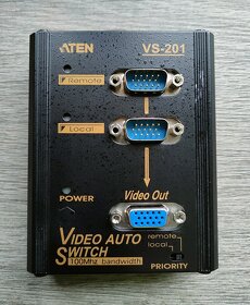 Aten VS-201 přepínač VGA výstupu 2:1 - 3