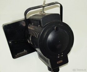 Retro filmový reflektor - 3