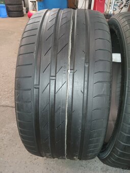 2xletní pneu 275/35/20.Nokian. - 3