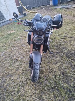Honda CB650 R - 3