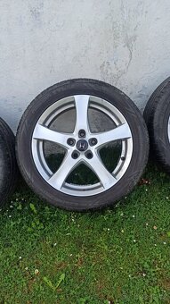 Honda civic kola  10G. 235 45 r17  alu kola. - 3