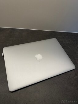 MacBook Air - 3