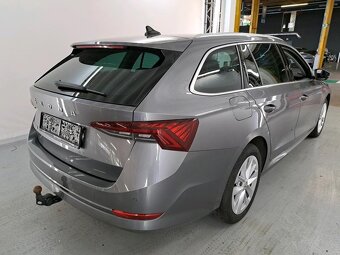 Škoda Octavia Combi 2.0TDI Style - 3