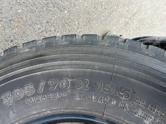Michelin pneu 305/70/R19. 305 70 19.5 305/70R19.5 - 3