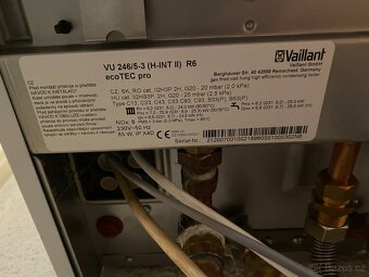 Kotel Vaillant VU 246/5-3 (H-INT II) R6 ecoTEC pro - 3