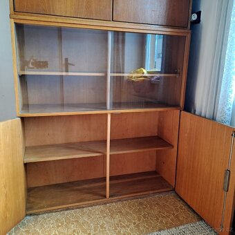 Skříňka policová s vitrínou/knihovnou - 3