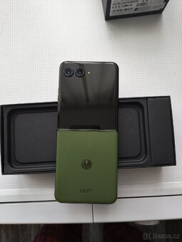 Motorola RAZR 50 ultra 12GB/512GB Spring Green - 3