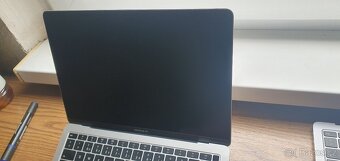 Apple MacBook Air 13" 2019 A1932 - 3