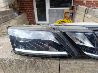 Škoda Octavia 3 facelift přední full LED světla - 3