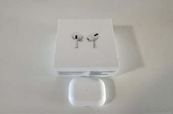 Apple AirPods Pro 1. generace - pravé sluchátko + pouzdro - 3
