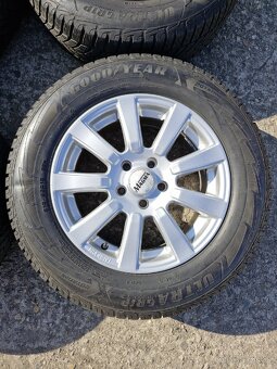 215/65 R16 98H 5x112 - 3