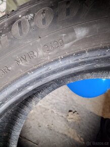 215/55/17 94v Goodyear - celoroční pneu 2ks - 3