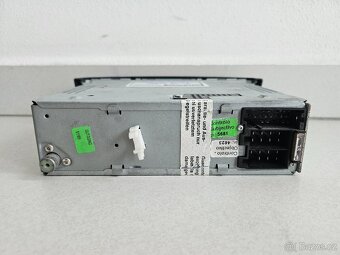 SMART RADIO S - 0013413 V007 C59Z - chybí tlačítko - autorád - 3