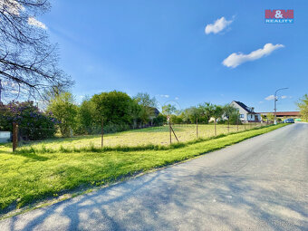 Prodej pozemku k bydlení, 1781 m², Doňov - 3