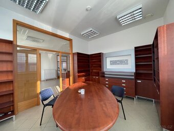 Pronájem areálu 3000m2 - 3
