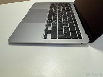 MacBook Air 13/2020/M1/RAM 8Gb/SSD 256Gb - 3