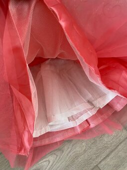 Saticky saty ruzove  svatebni společenské ples divadlo - 3