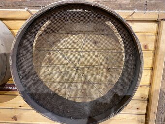 Sbírka starožitných sít - 3