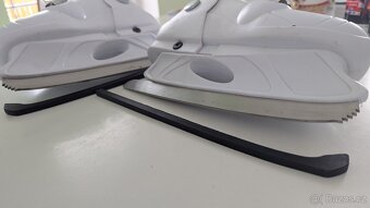 Lední brusle Worker Kira vel. 33-36 - 3