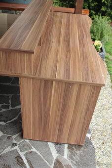 Psací stůl se 4 zásuvkami - 3