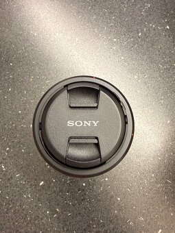 Objektiv Sony E 18-135mm f/3.5-5.6 OSS - 3