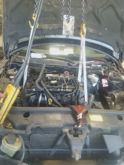 Motor Ford Mondeo mk3 96 kW - 3