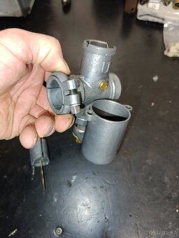 Jawa 250 pérák karburátor - 3