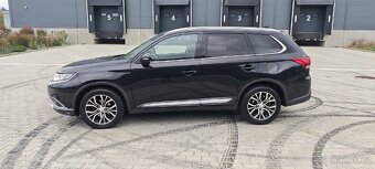Mitsubishi Outlander 2.2DI-D automat - 3