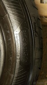 Prodám 4 letní pneu GOODYEAR EfficientGrip PERF2 215/65 R16 - 3