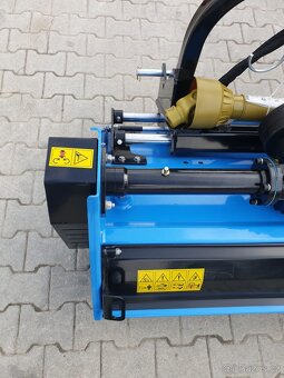 Mulčovač za traktor AGROSTAR - 3