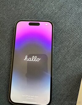 iPhone 14 prosím volejte na číslo - 3