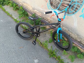 Kolo BMX freestyle - 3
