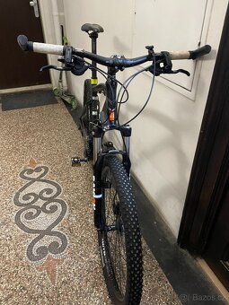 Felt Nine 50, velikost L, kola 26” - 3