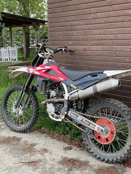 HUSQVARNA TC250 - 3