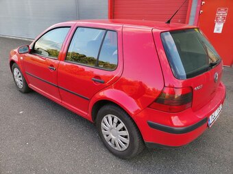 Prodám Golf 4 1,6 77kw rok výroby 2002 - 3