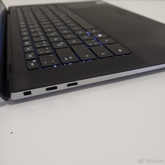Dell Precision 5550 /i7 10.gen/T2000 Max-Q/1TB/32GB/500nit - 3
