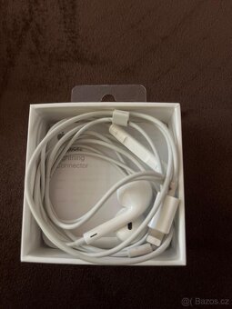 Apple Lightning Connector - 3