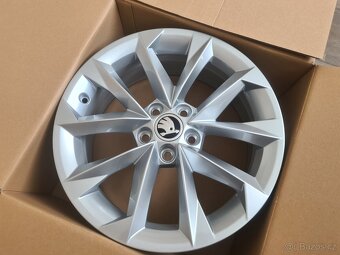 NOVÉ Alu ITALIA 6,0J x 16" ET 35 Kamiq, Scala atd. ORIGINÁL - 3