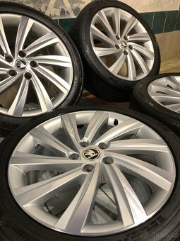 Alu kola Škoda R18 5X112 LETNÍ PNEU 225/45 R18 100% VZORKU - 3