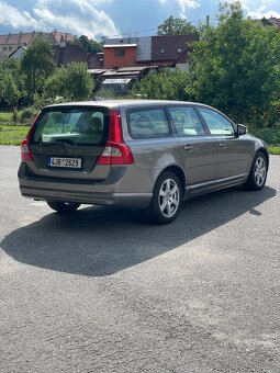 Volvo V70 III 2.4d D5 120kW, Manuál 6 rychlostí. - 3
