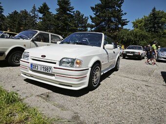 Ford Escort xr3i cabrio 1987 - 3