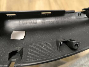 Pravé přední madlo dveří Škoda Fabia - 3