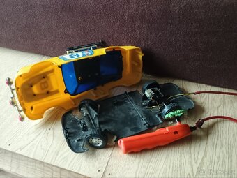 Model auta Porsche Afrika na dálkové ovládání - 3