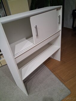 Bílá skříň - 3